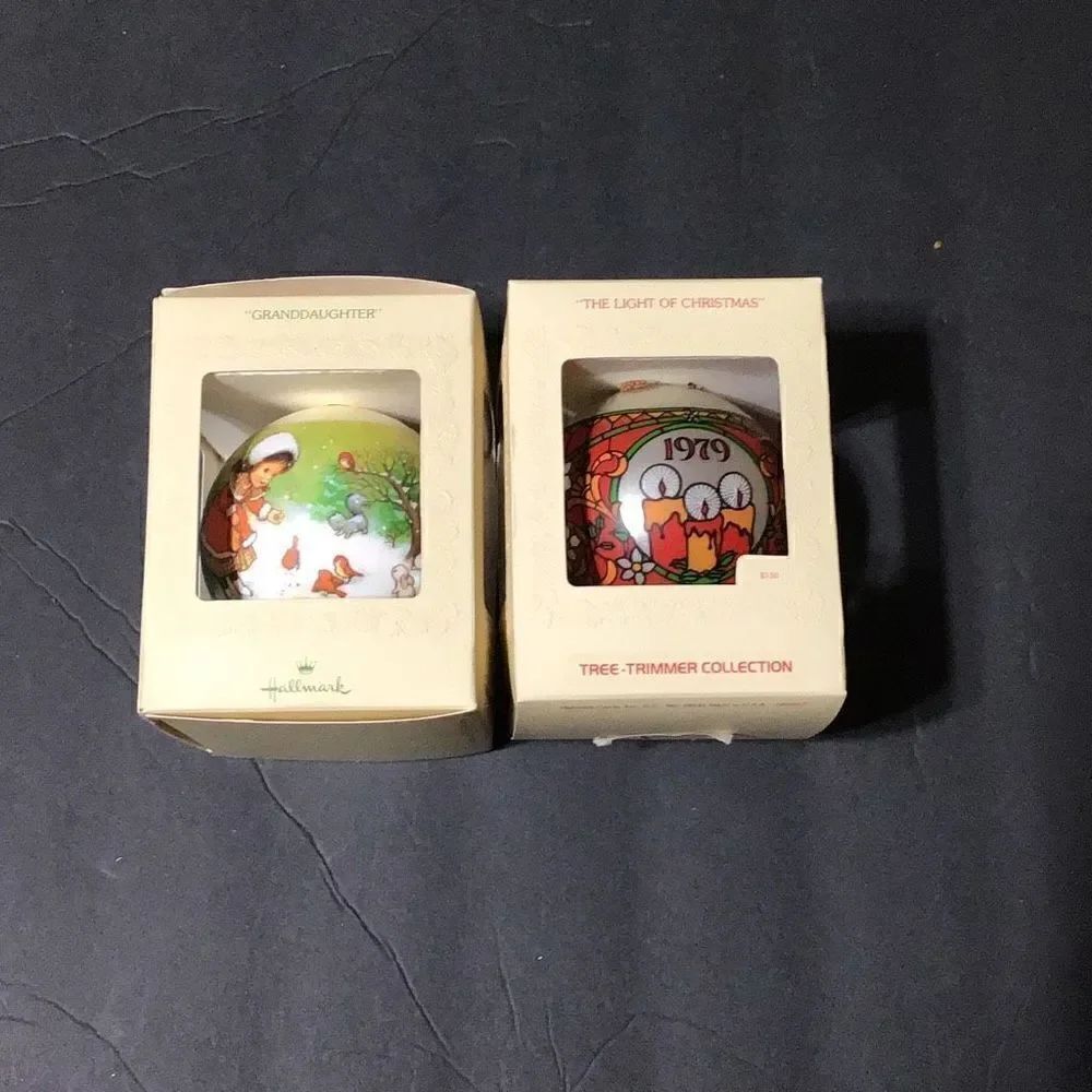 Vintage 1979 hallmark Christmas ornaments “granddaughter and the light of Christ